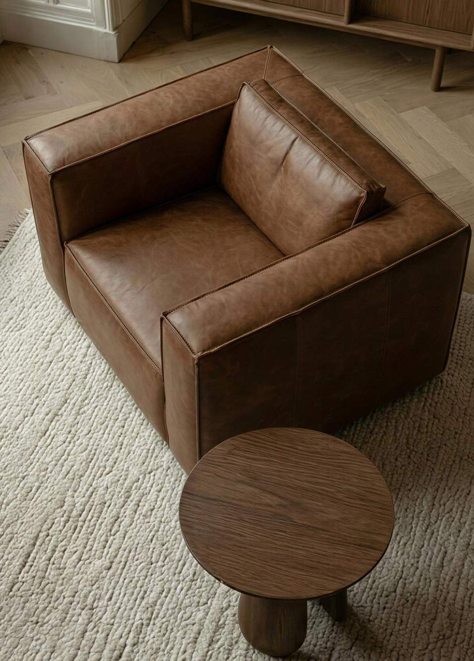 Vetro Red Brown Leather Armchair — صورة المنتج 4 من 6