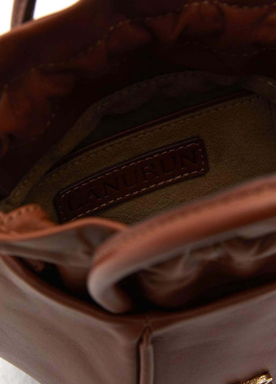 Alin Taba Deri Kadın Omuz Çantası — Product image 5 of 6