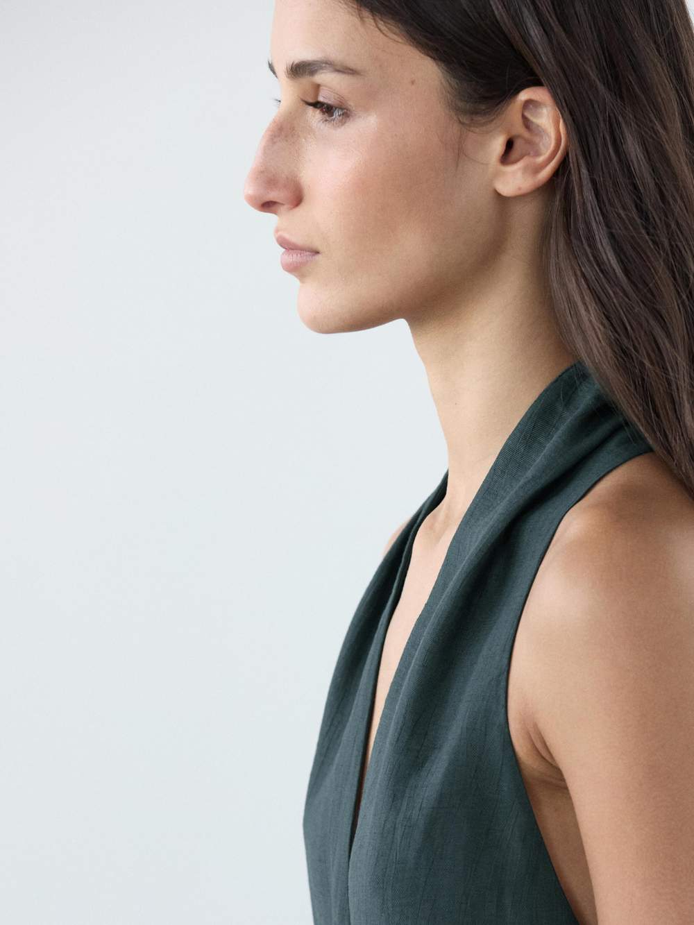 Linen blend midi dress with V-neckline — Product image 3 of 13