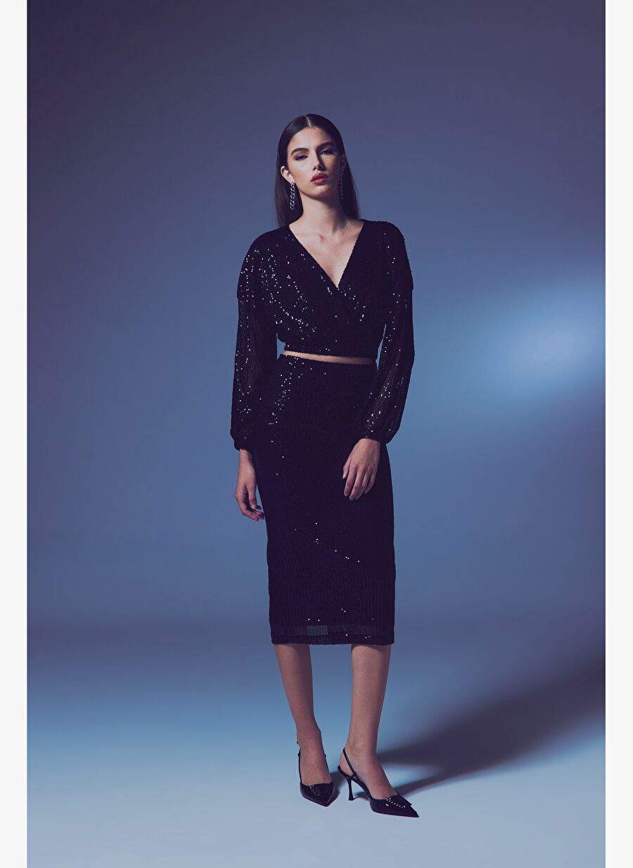 Cheeked Cruise Blouse Black — Product image 7 of 8