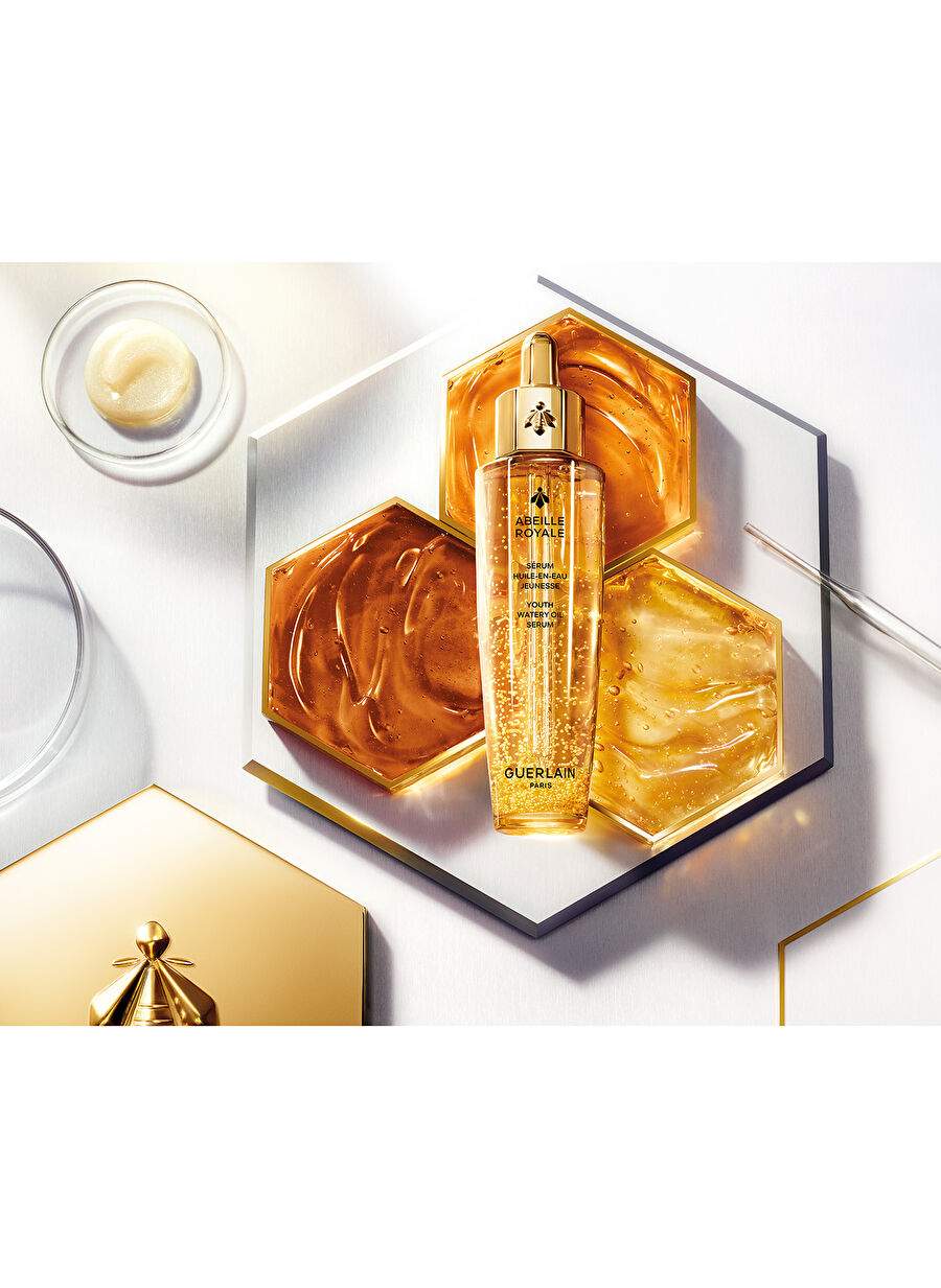 Guerlain  Abeille Royale Watery Oil Serum 50 Ml — Product image 4 of 9