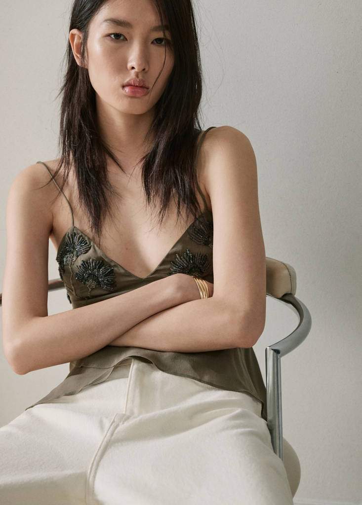 Embroidered appliqué top — Product image 6 of 9