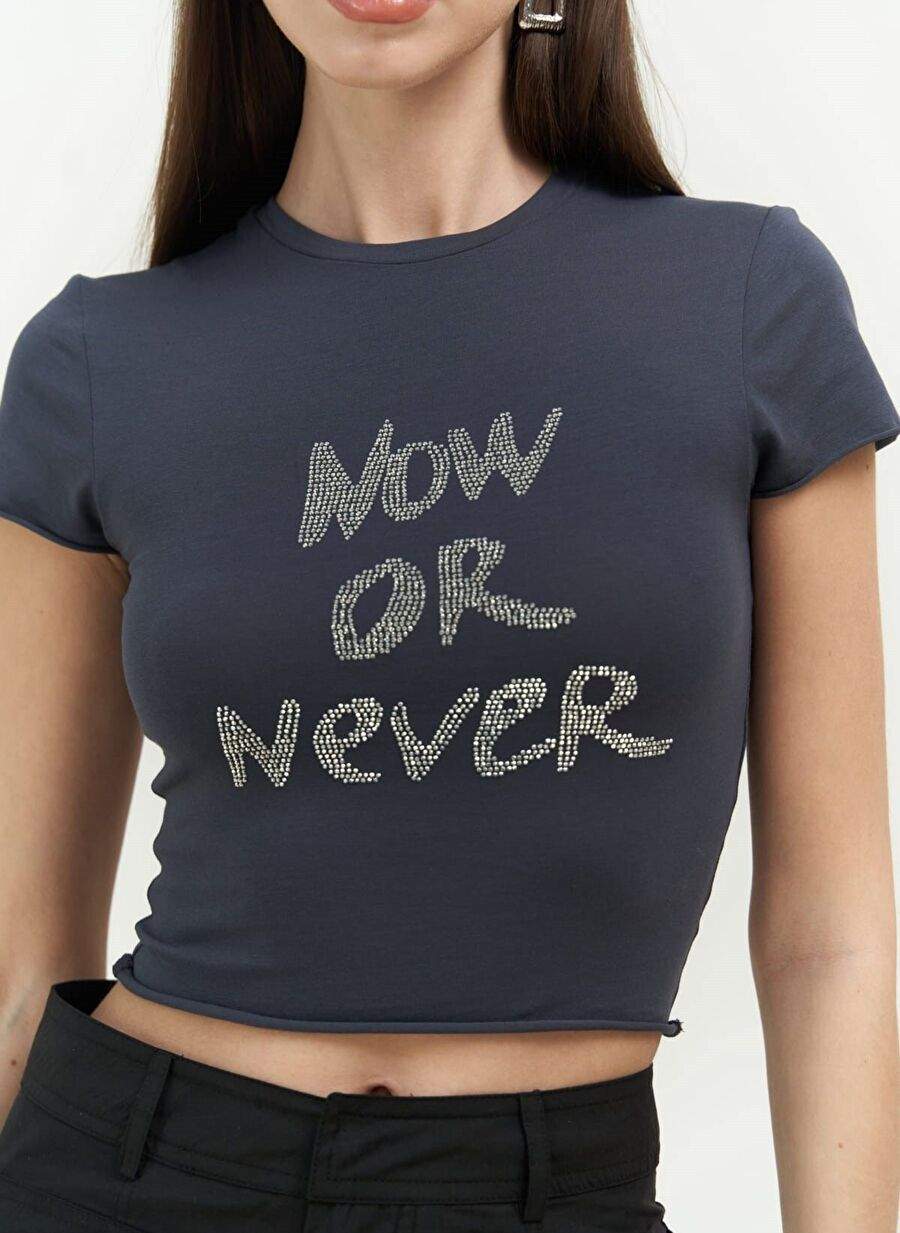 Now Or Never Anthracite Comb Crop — Product image 5 of 7