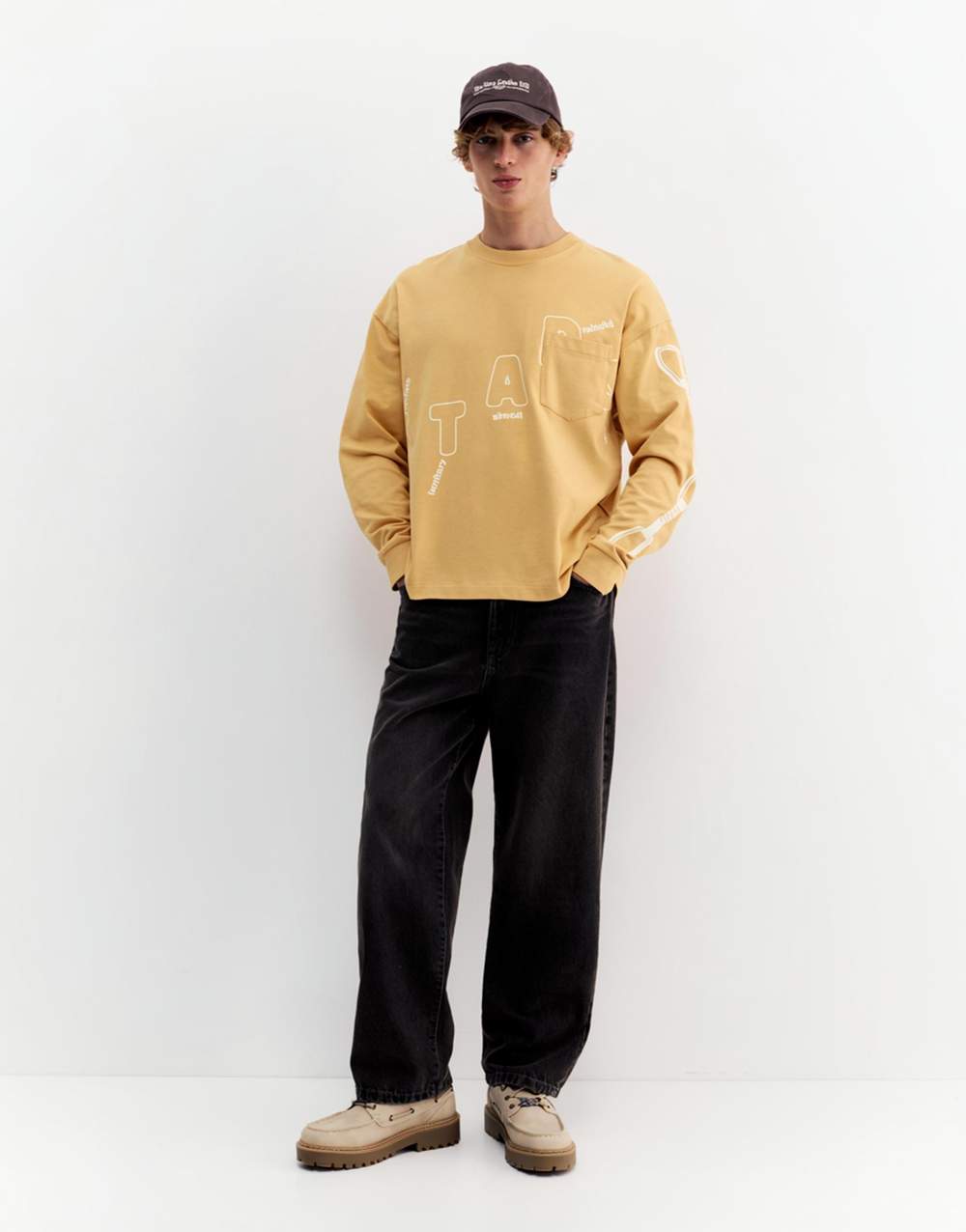 Long sleeve T-shirt with pocket — Product image 14 of 17