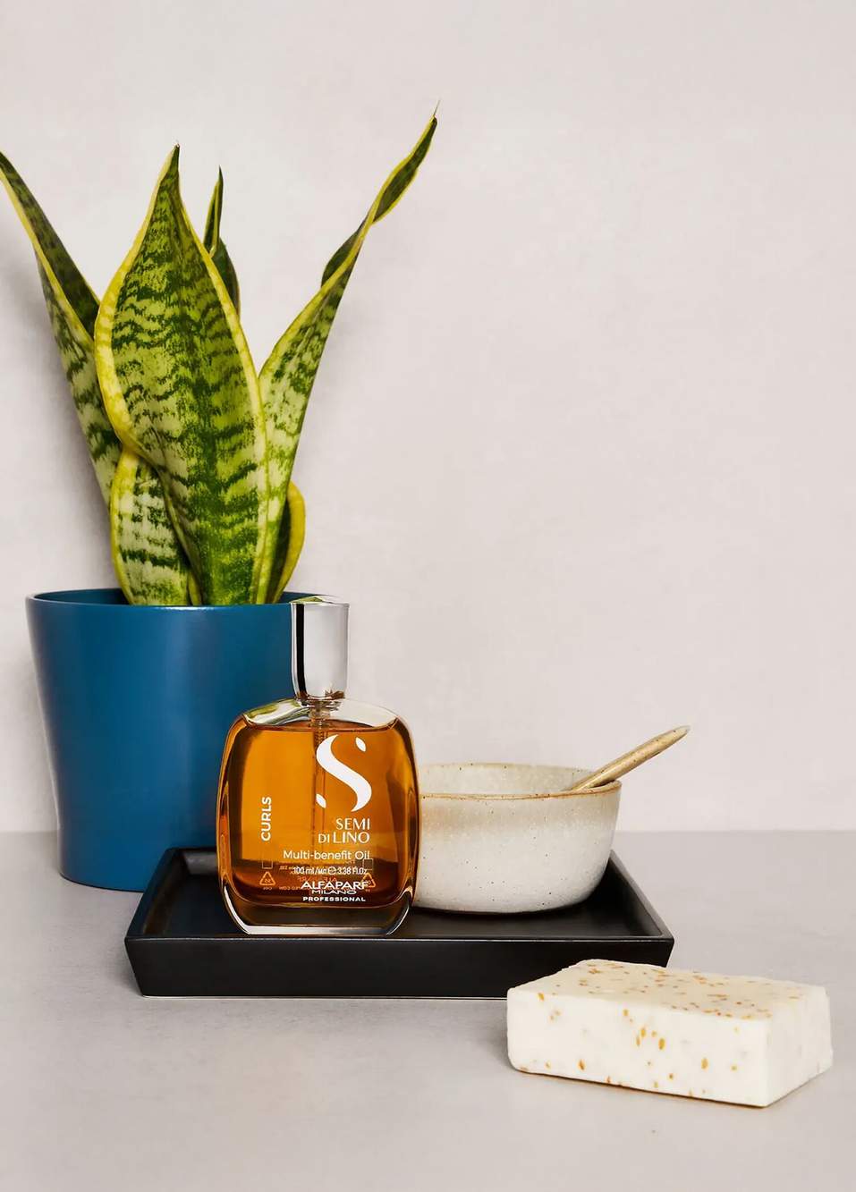 Semi Di Lino Curls Kıvırıcık Saçlar İçin Çok Yönlü Saç Bakım Yağı 100 ml — Product image 3 of 4