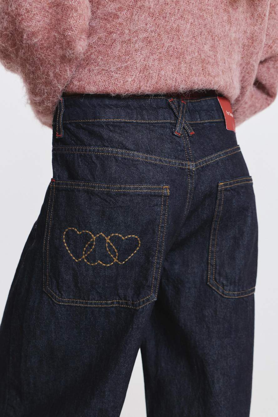 Barrel jeans with hearts — Product image 20 of 35