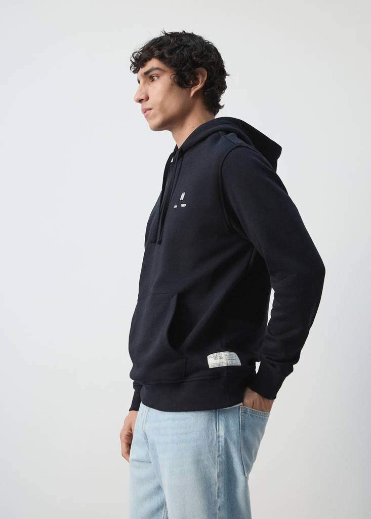 Cotton hooded sweatshirt text — Product image 7 of 19