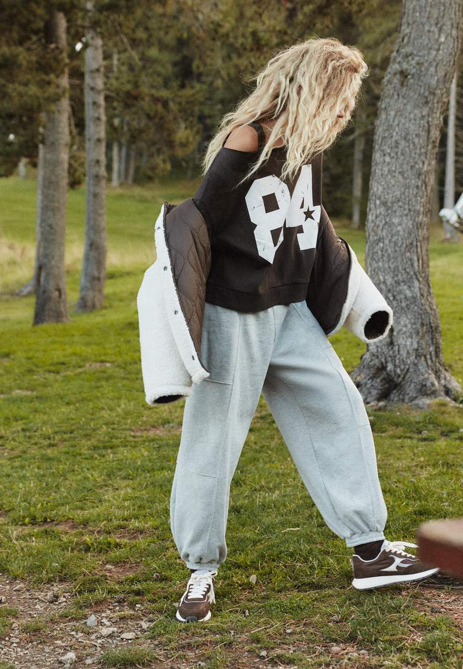 Plush balloon jogger trousers — صورة المنتج 67 من 140