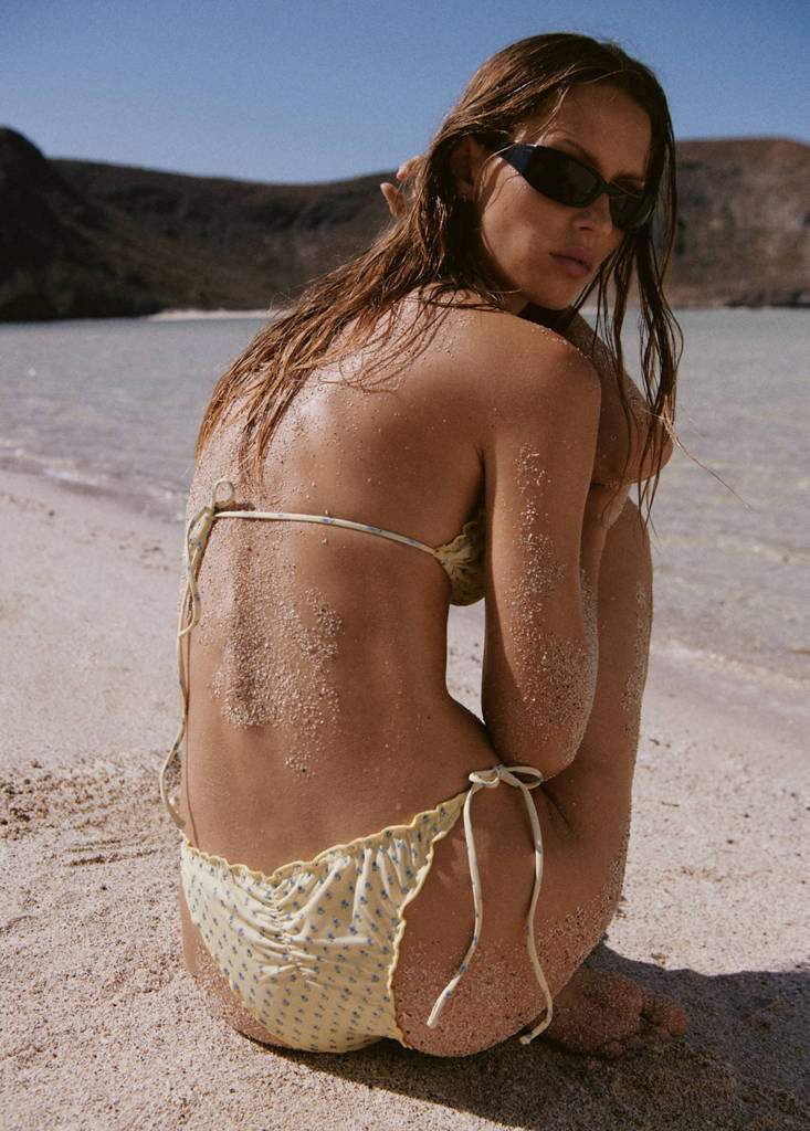 Cheeky floral bikini briefs — Product image 6 of 11