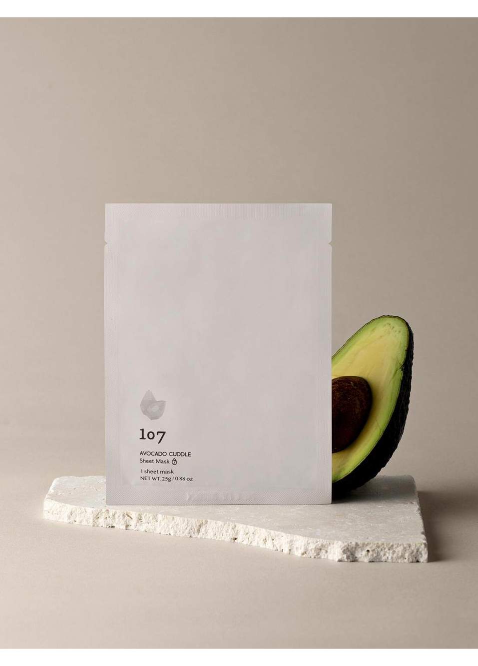 Avocado Cuddle Sheet Mask Nemlendirici Yüz Maskesi 5 x 25 gr — صورة المنتج 3 من 4