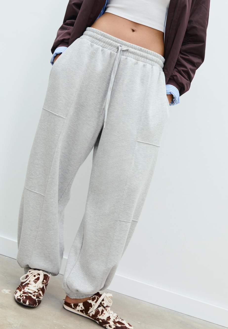 Plush balloon jogger trousers — صورة المنتج 51 من 140
