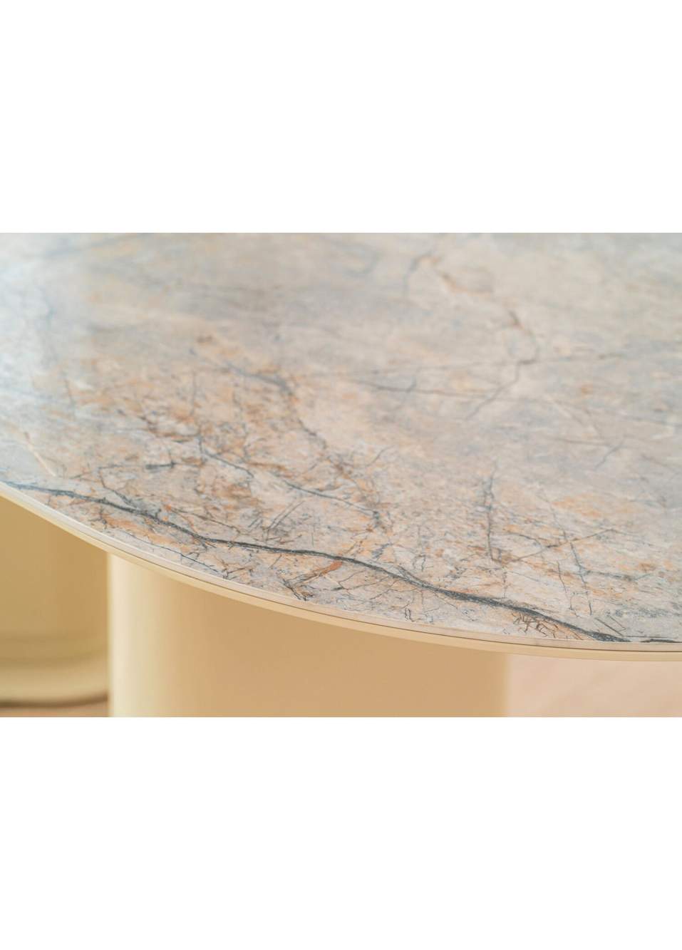Beige Ceramic Table — صورة المنتج 4 من 5