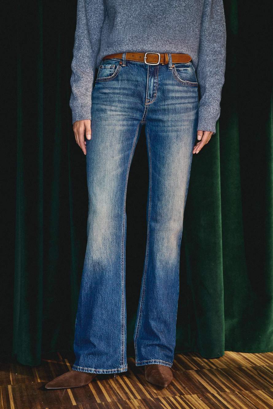 D68 Boot-cut jeans with belt — صورة المنتج 67 من 104