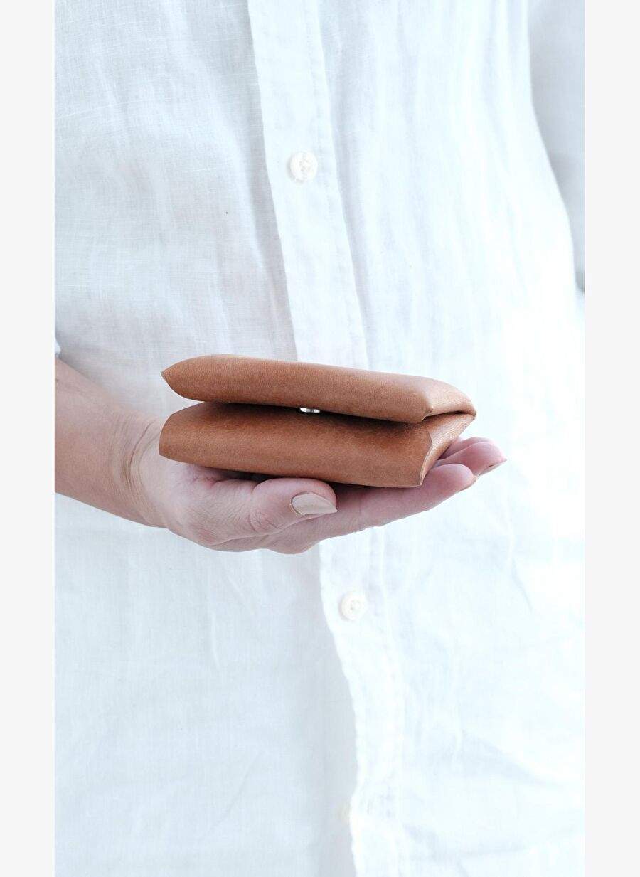 Leather — Product image 6 of 7