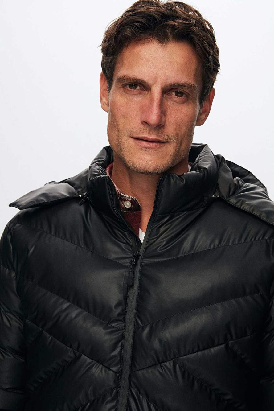 Ds Groom Slim Fit Black Water Pusher Ruzgar Gecirmez Fiber Filled Leather Goluumlu Ckarliz Kapusonl — Product image 3 of 7
