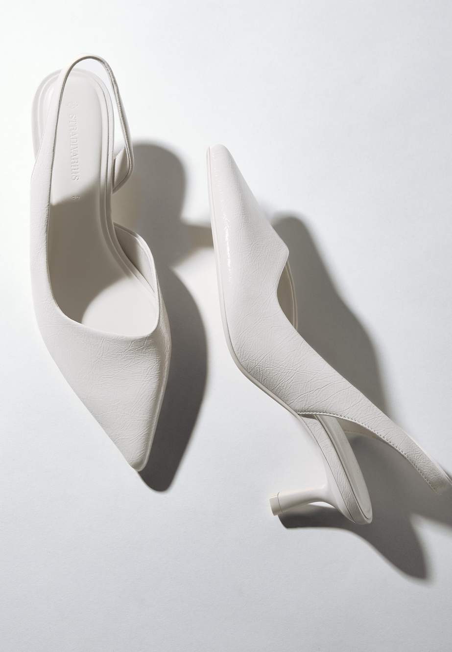 Basic kitten heel shoes — Product image 4 of 8