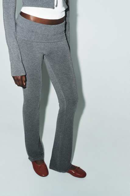 SEAMLESS FLARE TROUSERS