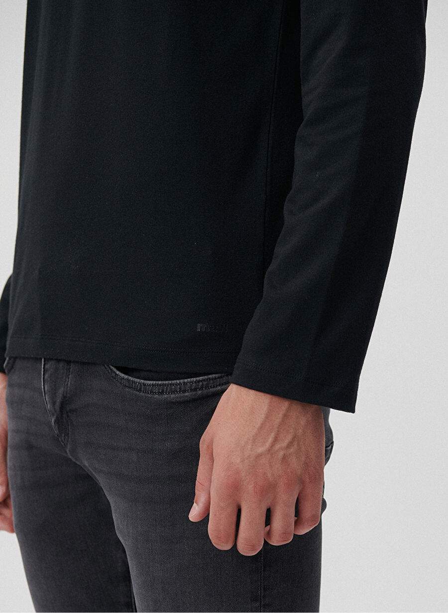 Mavi 062477-270 Bisiklet Yaka Regular Fit Düz Erkek T-Shirt — صورة المنتج 4 من 6
