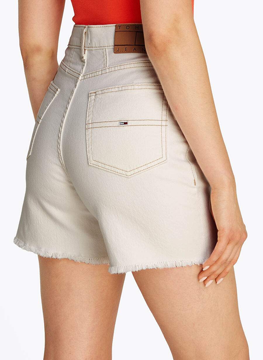 Tommy Jeans Bej Kadn Mom Fit Denim Sort Dw0dw200931ce — صورة المنتج 3 من 4