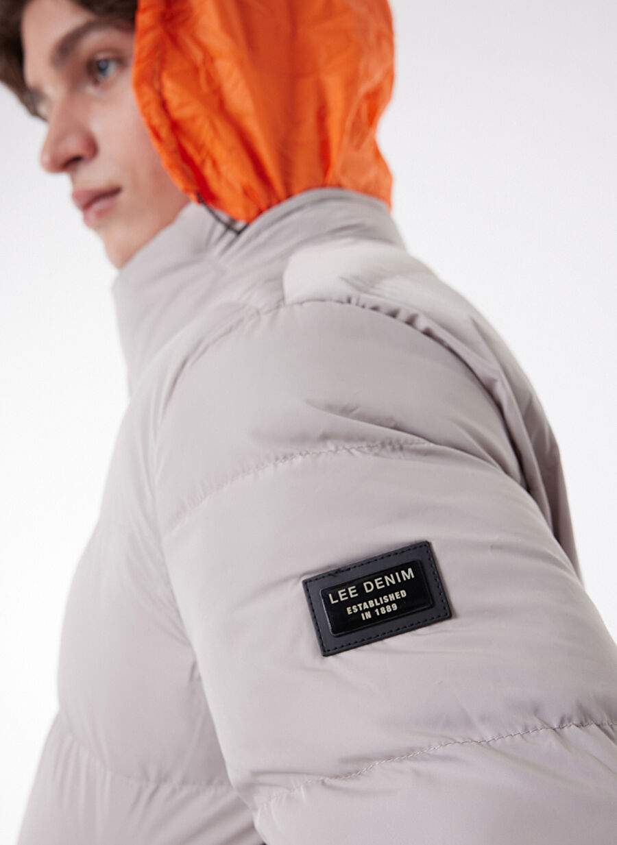 Lee Stand Collar Regular Fit Off White Men's Puffer Jacket L222360 — Product image 4 of 8