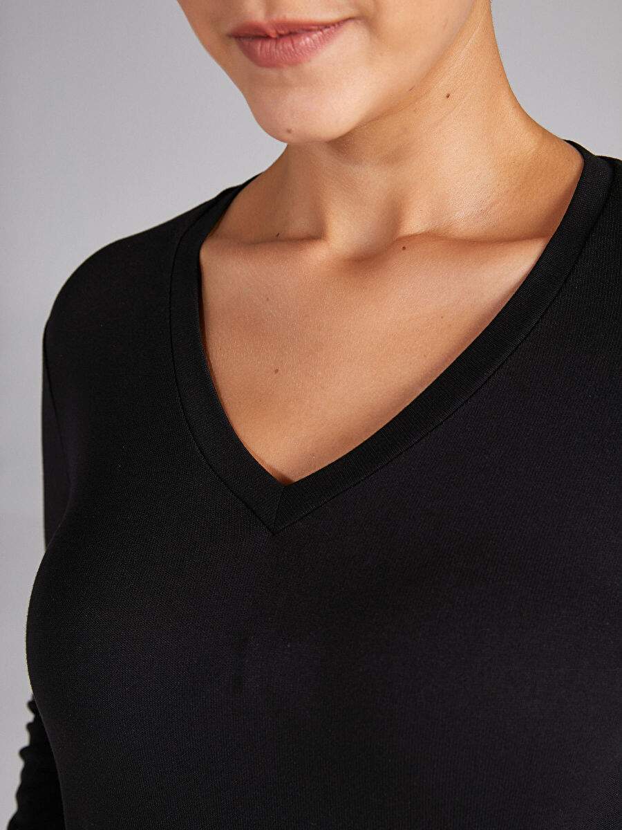V Yaka Truvakar Kol T-Shirt 00018 — صورة المنتج 5 من 6