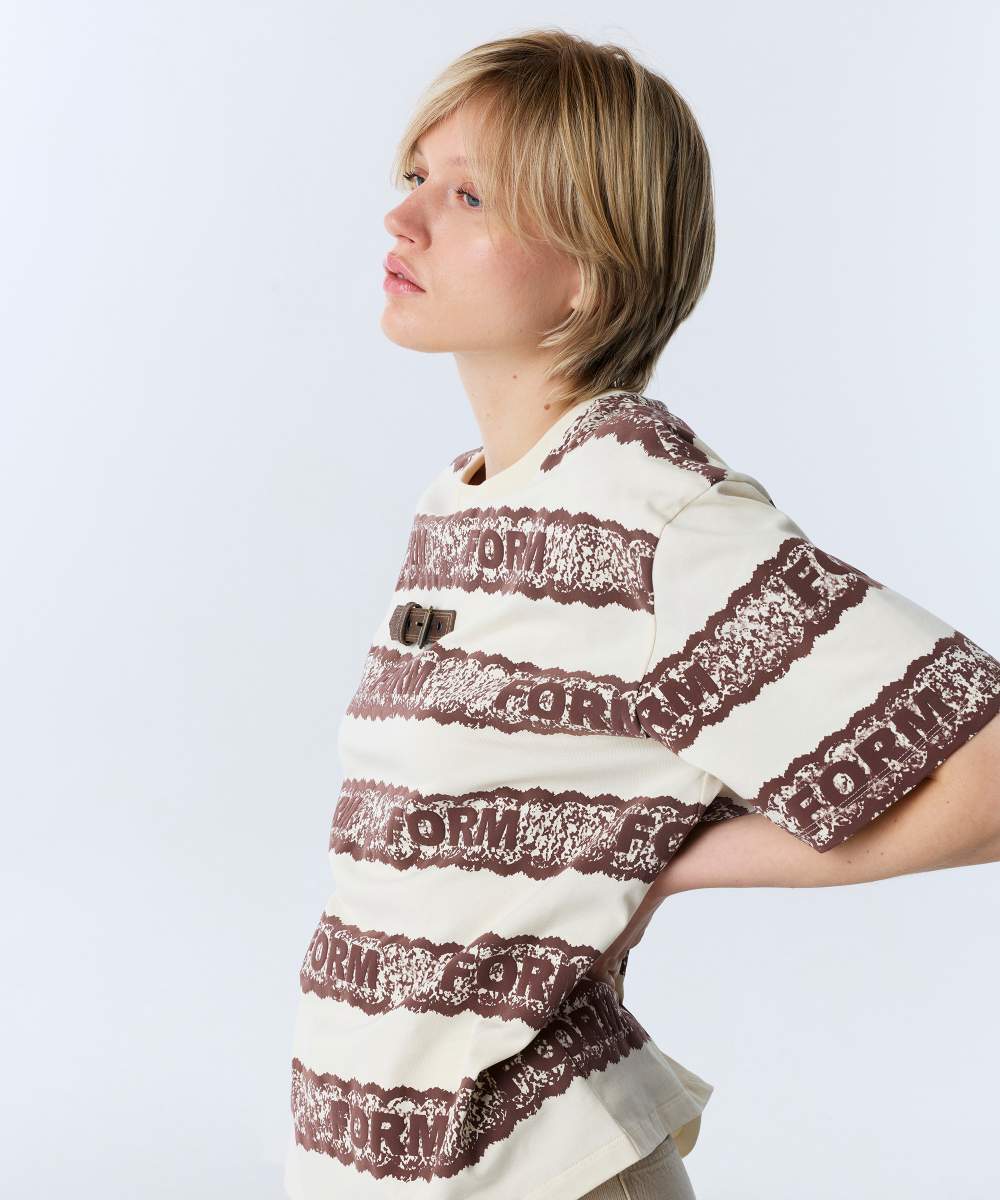 Belt Accessory Printed T-shirt — Product image 3 of 5