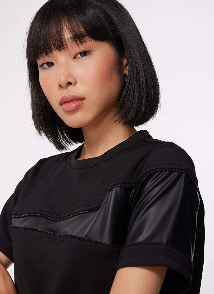Black On Black Bisiklet Yaka Duz Siyah Kadn T Shirt B3wl Tst23 — صورة المنتج 4 من 8