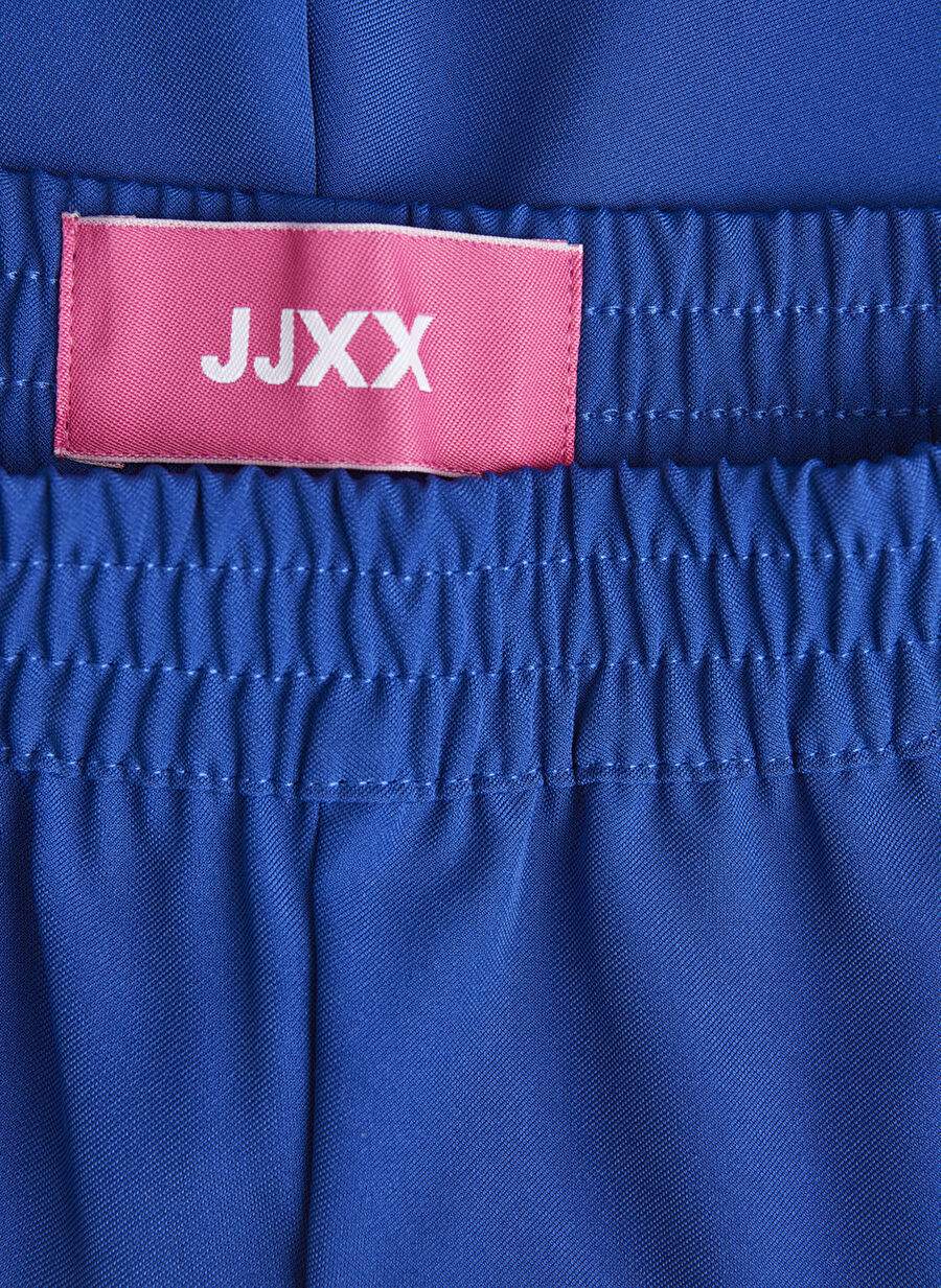 شورت XX — صورة المنتج 5 من 8