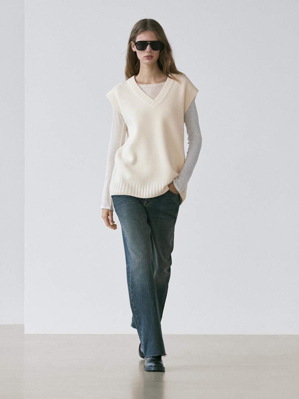 Long wool knit vest — Product image 7 of 13