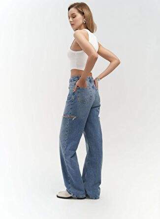 Fleur Fitli Weightlifting Collar White Crop — Product image 28 of 35