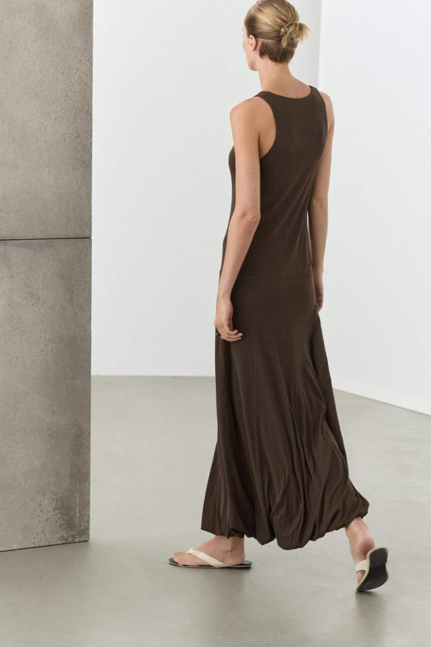 Midi dress with puffed detail — Product image 9 of 13