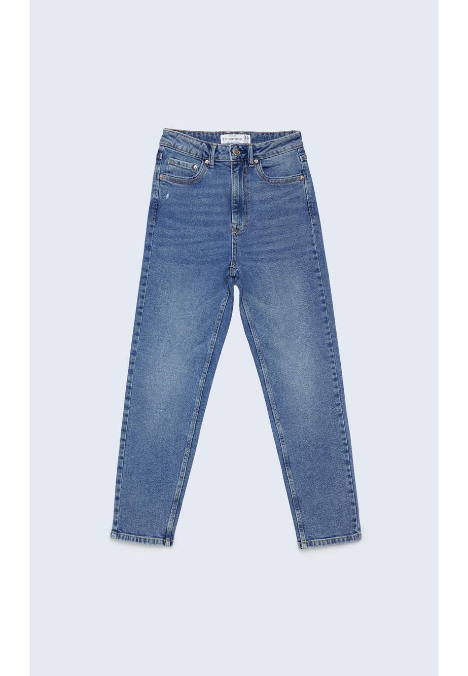 D10 Slim fit mom jeans — صورة المنتج 17 من 45