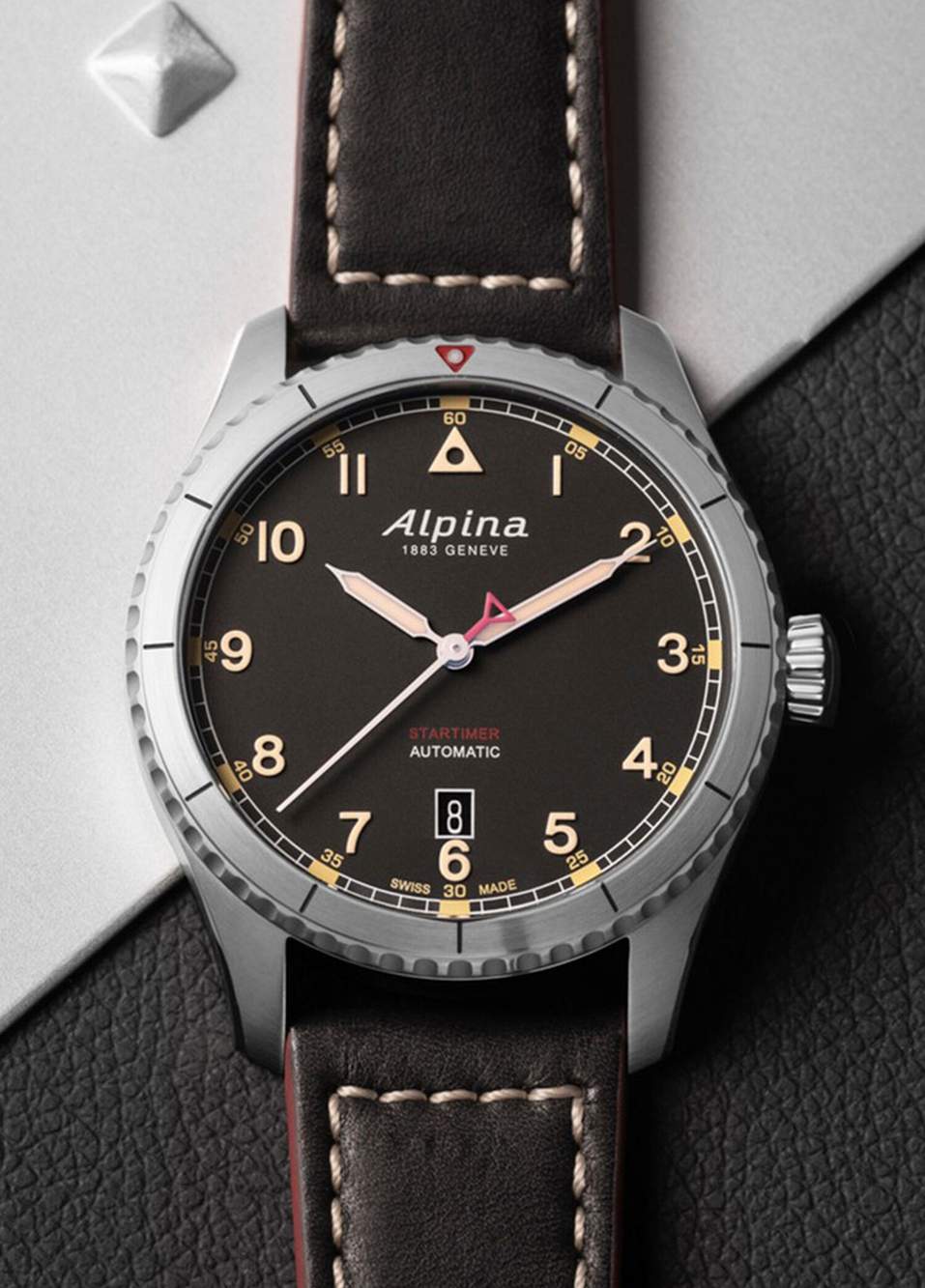 Startimer AL-525BBG4S26 Black Leather Men's Wristwatch — Product image 4 of 5
