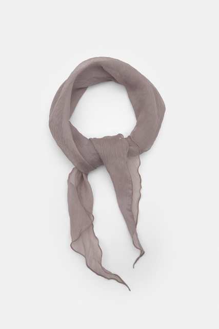 Gauze-effect bandana