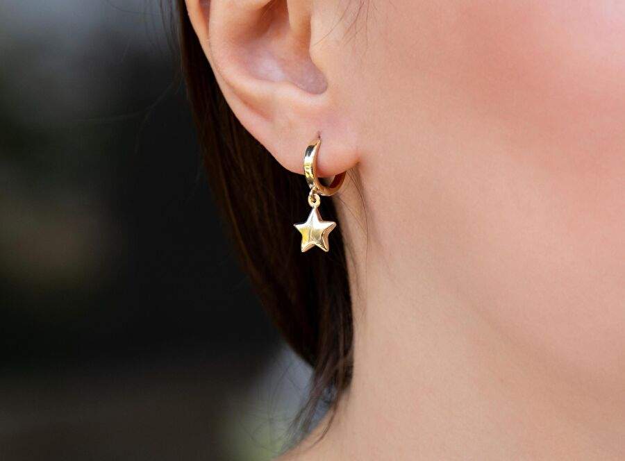 Lovely Altın Yıldız Küpe — Product image 5 of 5