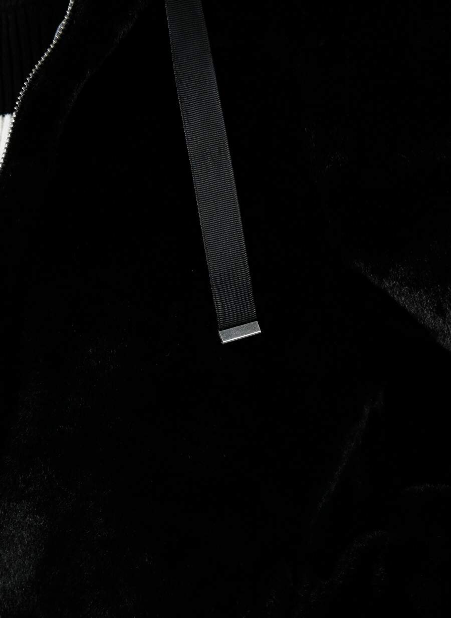 Kapüşonlu Yumuşak Dokulu Siyah Kadın Mont 15260047 — Product image 5 of 5