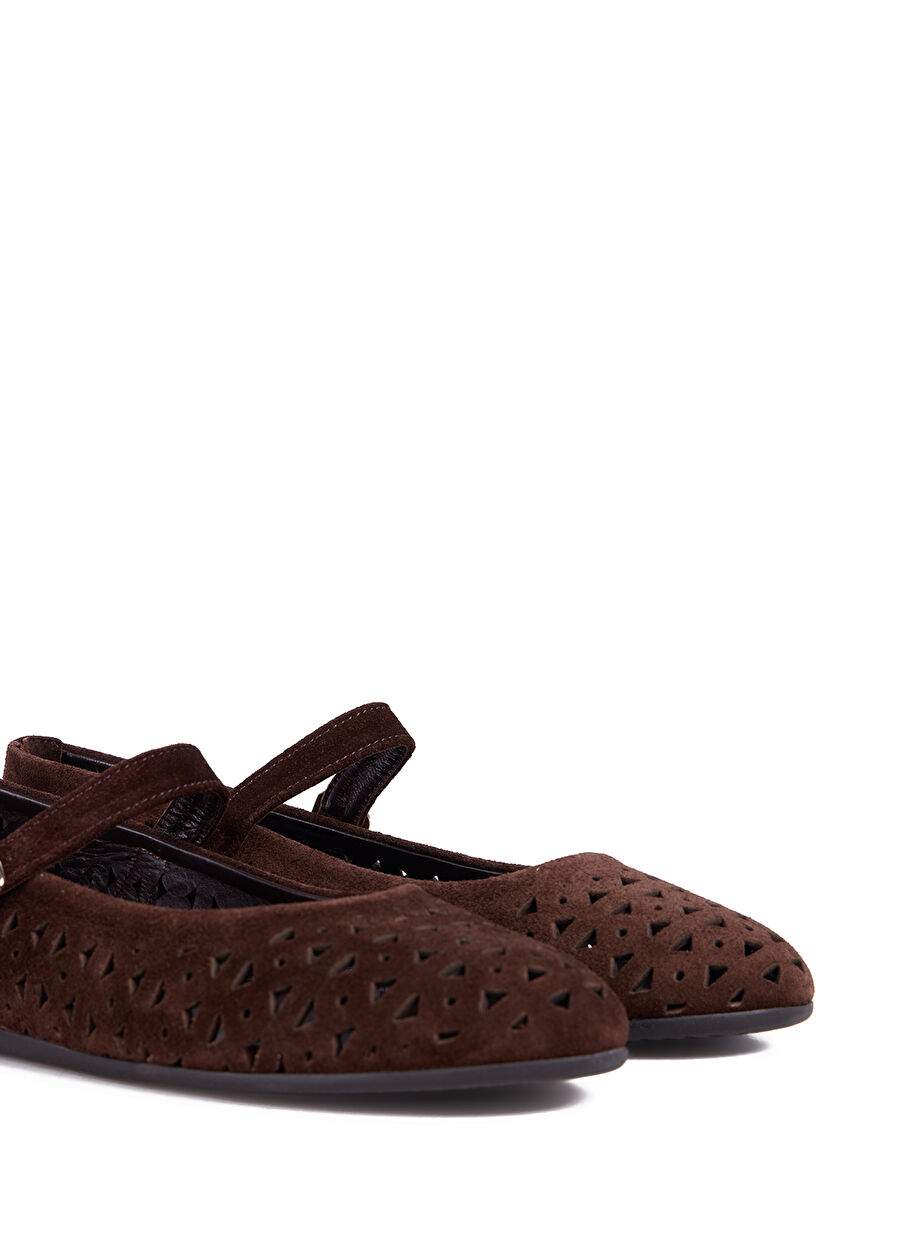 Brown — Product image 5 of 5