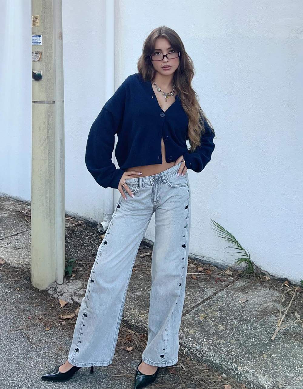Baggy jeans with star studs — Product image 4 of 6