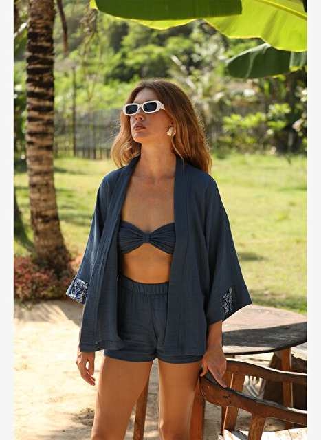 AISHAH Kimono & Crop & Shorts Team