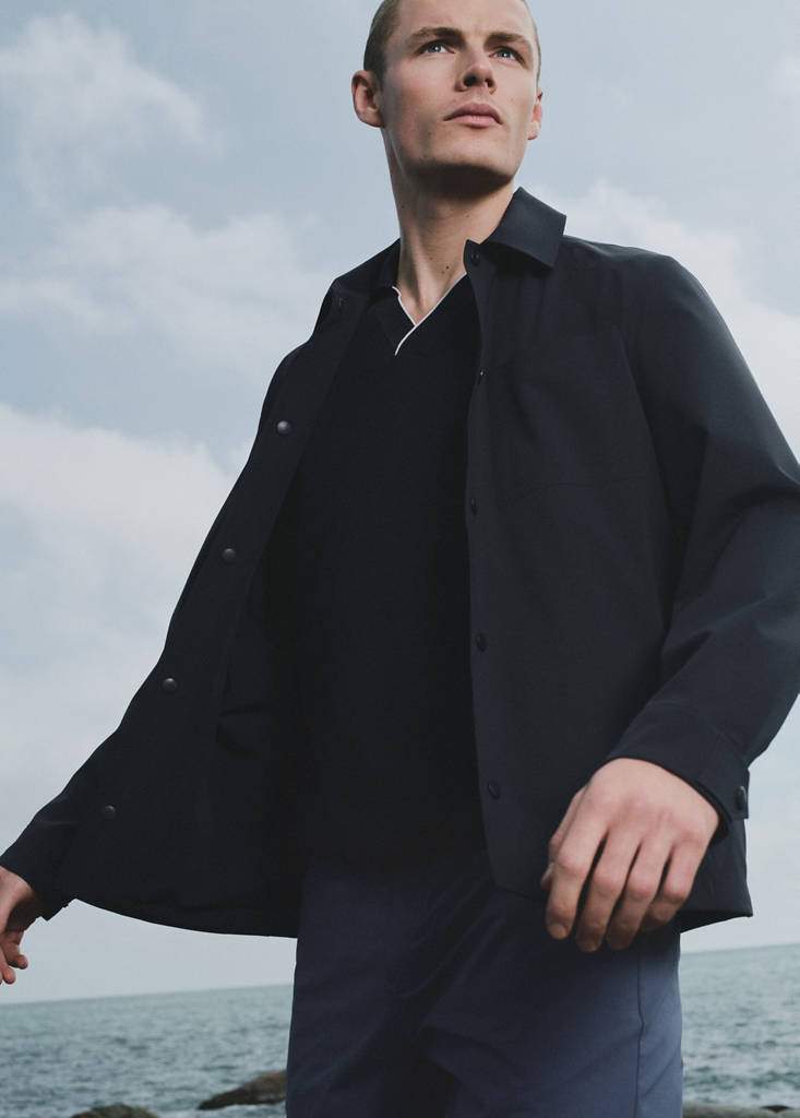 Water-repellent jacket with pockets — Product image 8 of 14