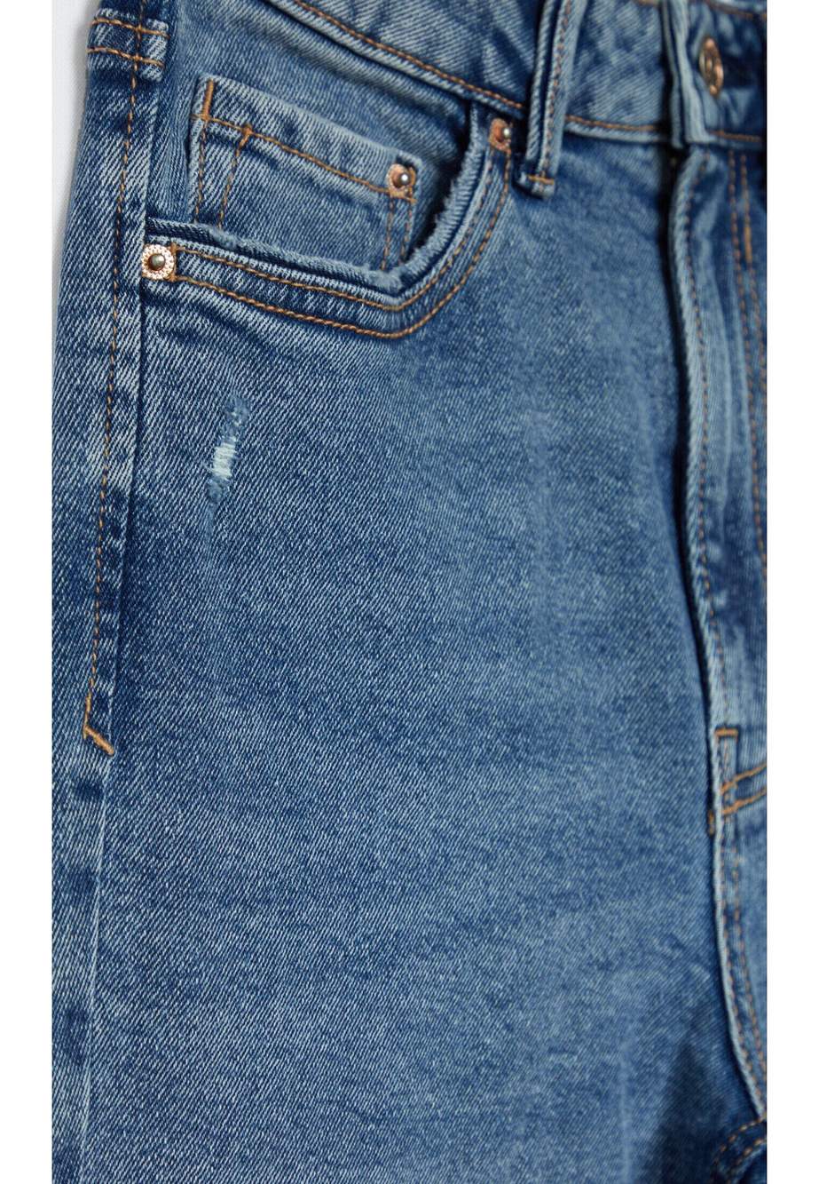 D10 Slim fit mom jeans — صورة المنتج 12 من 45