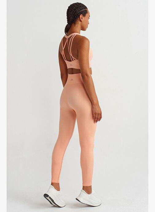 Jacquard Picker Push Up Tight Peach Feather — Product image 24 of 30