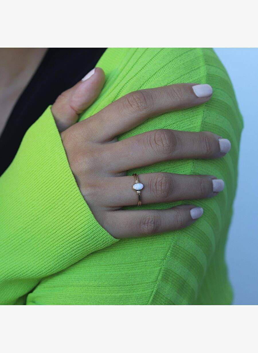 Nostalgia Opal Ring — Product image 3 of 5