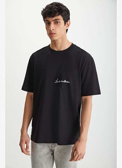 KRAVIN Erkek %100 Pamuk Bisiklet Yaka Baskılı Siyah T-Shirt