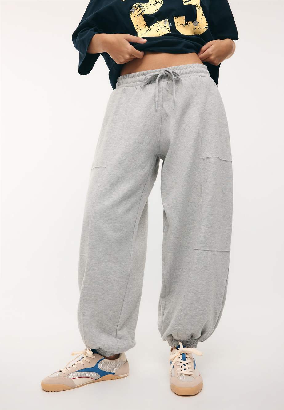 Plush balloon jogger trousers — صورة المنتج 23 من 140