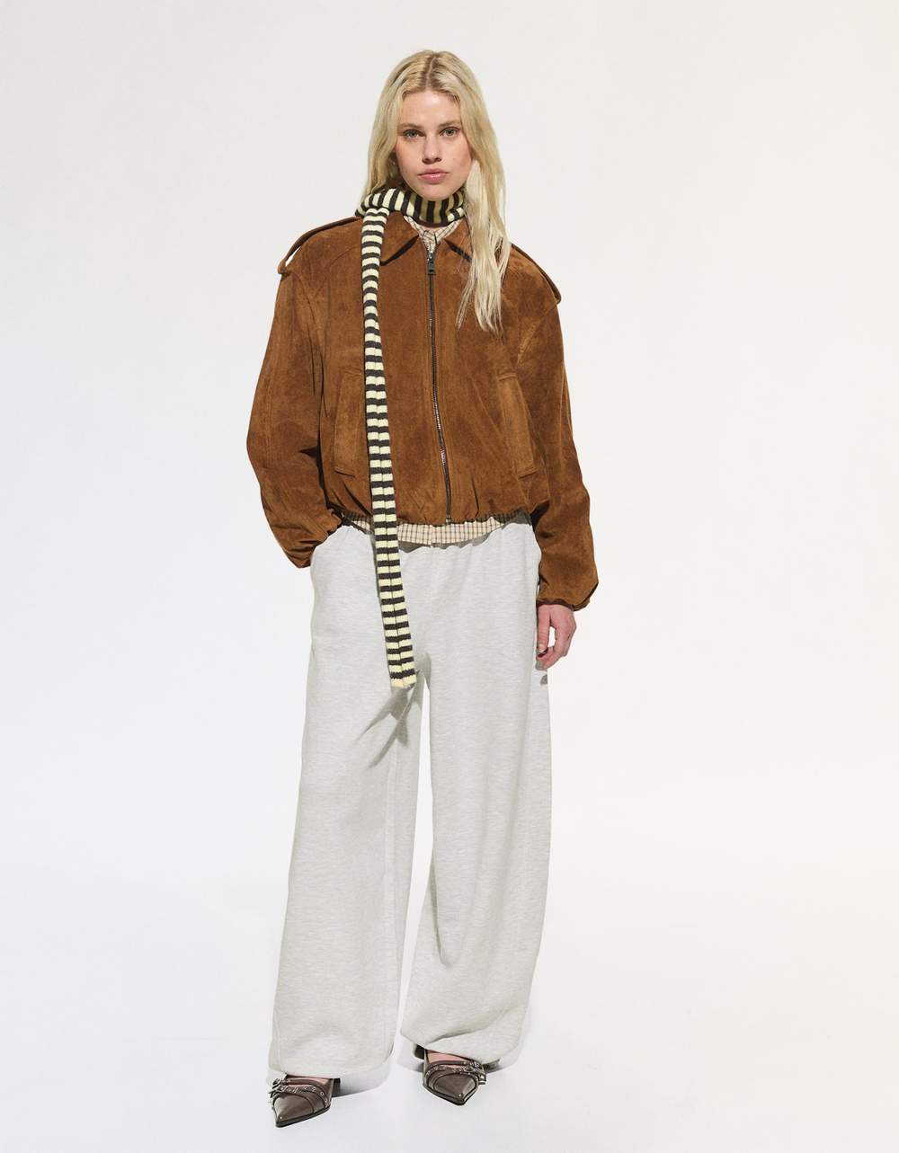 Balloon fit faux suede jacket — صورة المنتج 8 من 10