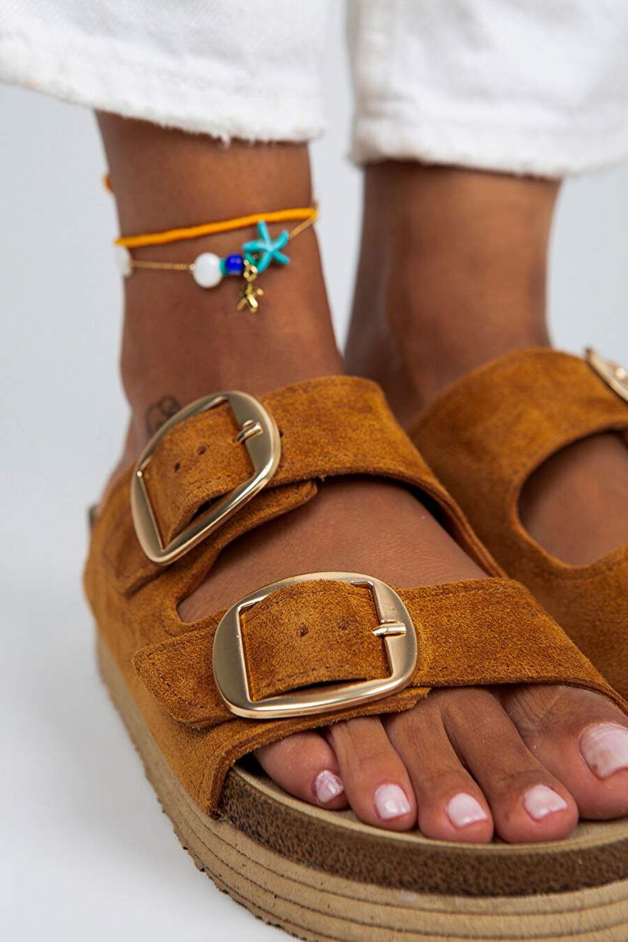 Leather — Product image 3 of 10