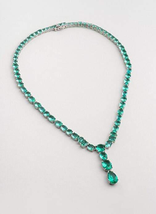 Iconic Emerald Green 18 Set White Gold Plating Silver Necklace — Product image 5 of 35