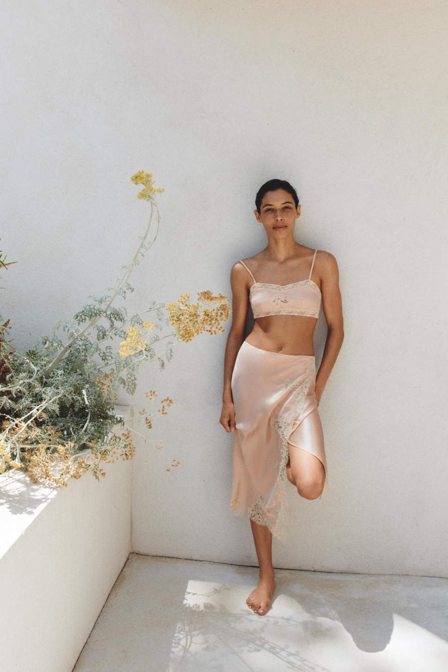 100% SILK EMBROIDERED LACE BRA — Product image 11 of 14