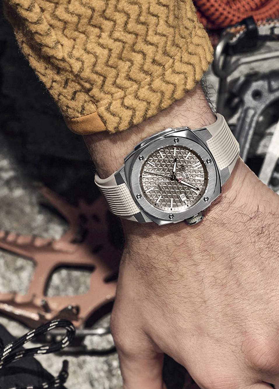 Alpiner AL-525BG3AE6 Men's Watch — Product image 4 of 5